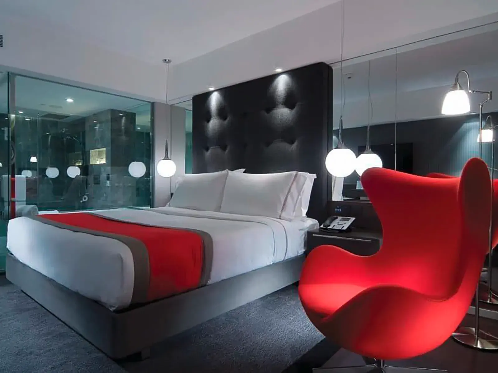 Stilvolles Doppelzimmer im Hotel The Mira Hongkong
