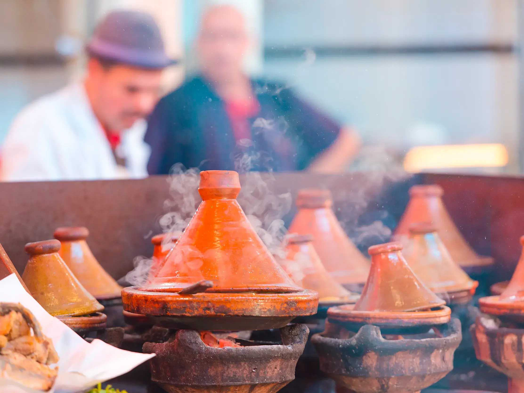 Mit Ihrem Marco Polo Scout und ihrer kleinen Gruppe Mitreisender gehen Sie in Marrakesch auf Foodtour.
